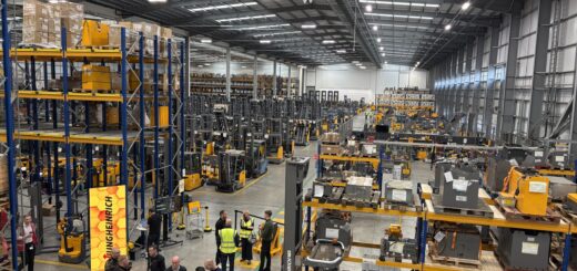 Smart energy management reshapes electric forklift fleets